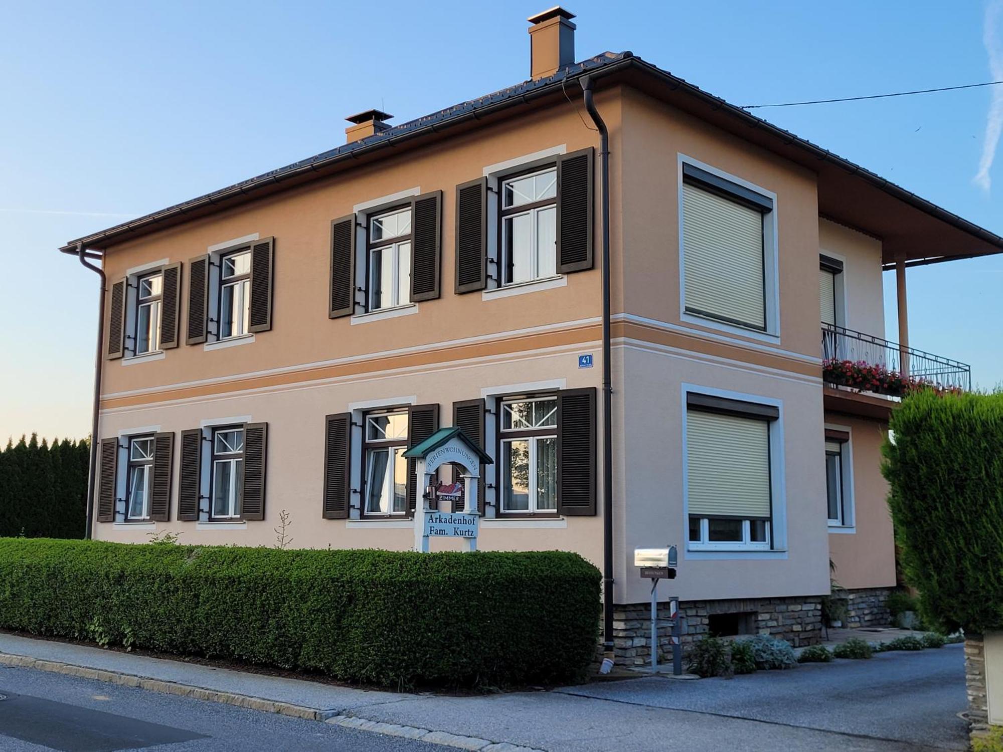 Hotel Arkadenhof Kurtz Markt Allhau Esterno foto